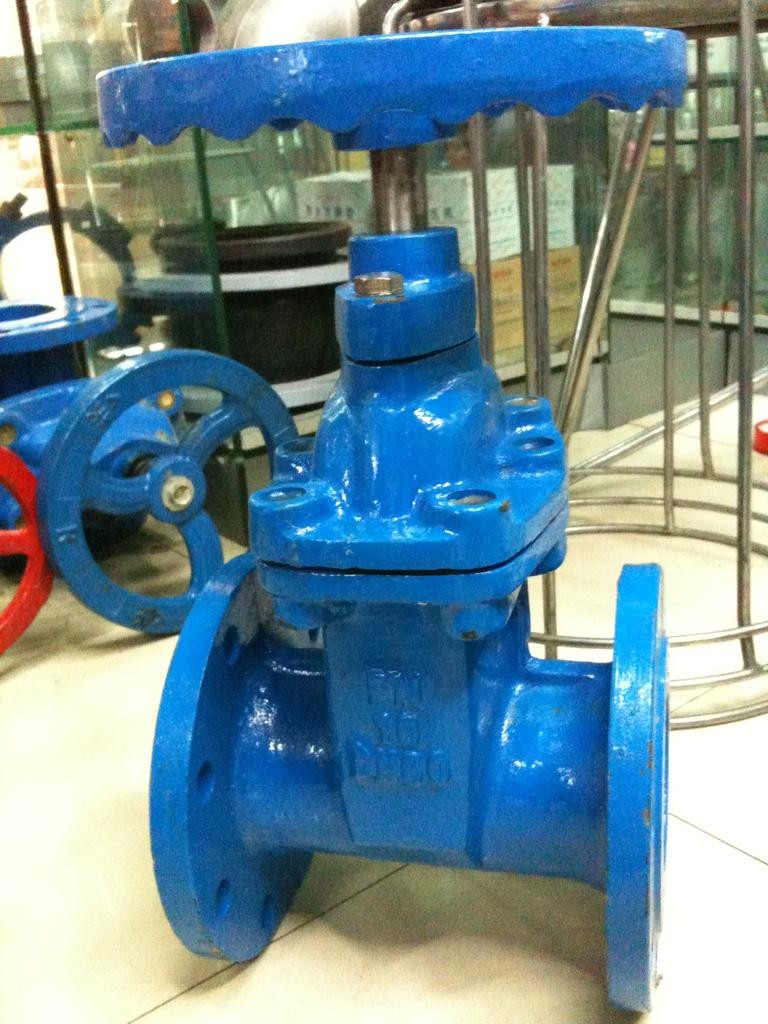 Cast Iron Flanged Gate Valve / Resilient Seated Gate Valve For Drinking
